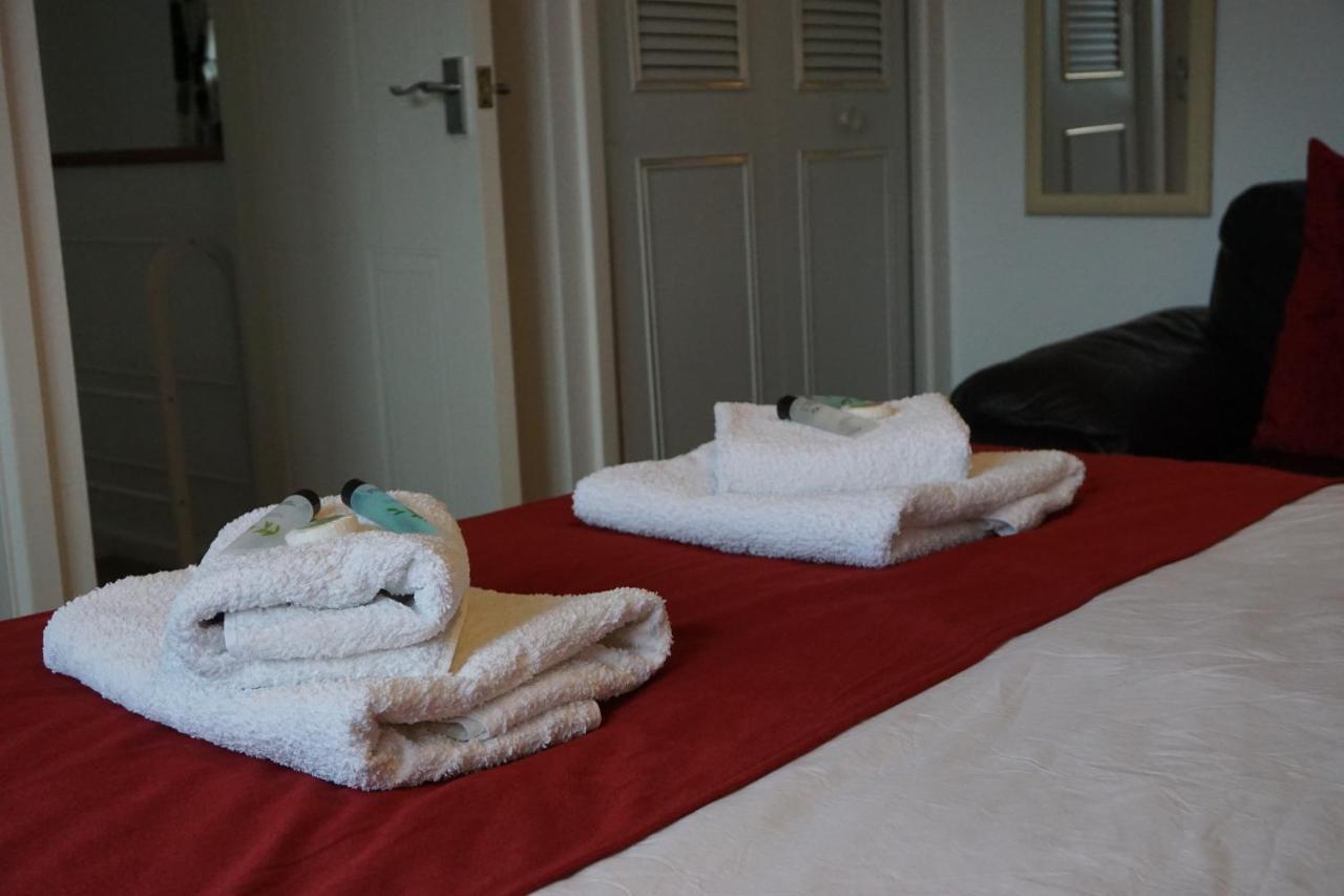 Great Meadow House Apartment Bristol Bagian luar foto